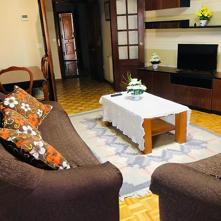 Apartment Piso Amplio En Con Parking