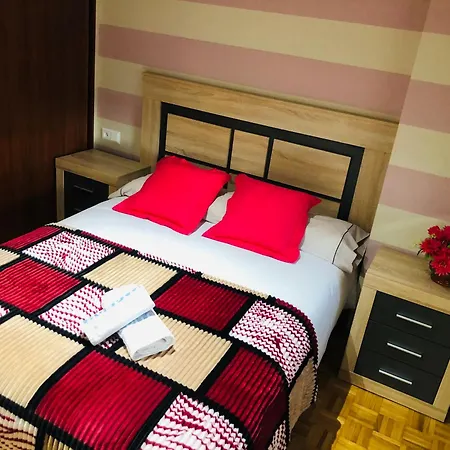 Apartmán Piso Amplio En Con Parking *