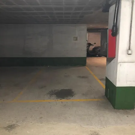 Piso Amplio En Con Parking Apartmán Vigo
